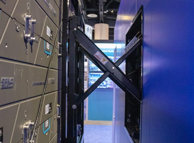 Closer view of the X-arms